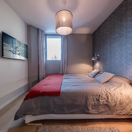Luxueux Duplex 4 Avec Balcons Et Cheminee A
