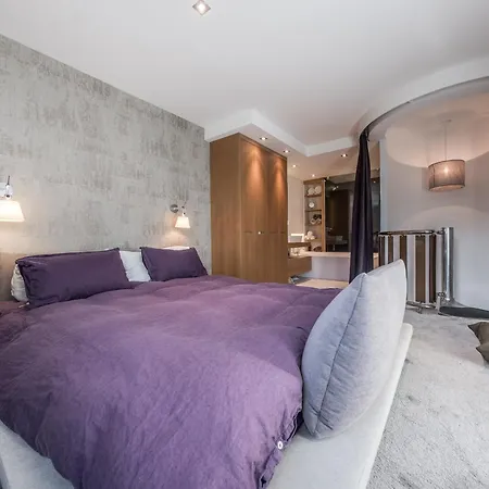 Luxueux Duplex 4 Avec Balcons Et Cheminee A