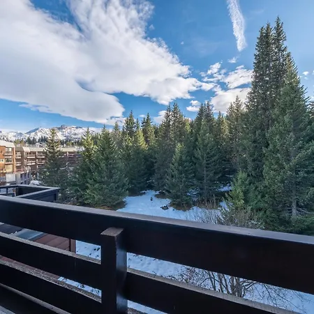 Luxueux Duplex 4 Avec Balcons Et Cheminee A Courchevel